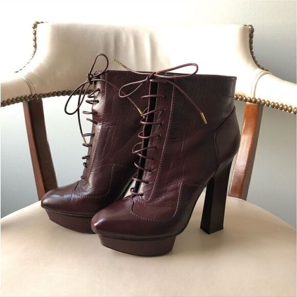 Alexander McQueen Leather Ankle Lace-Up Boots - Picture 1 of 16